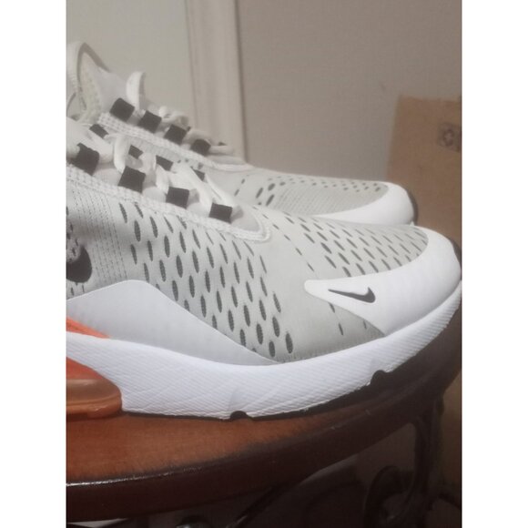 Nike Air Max 270 Shoes Womens Size 8 White Gray Orange Sneaker AH6789-104 - Picture 5 of 14